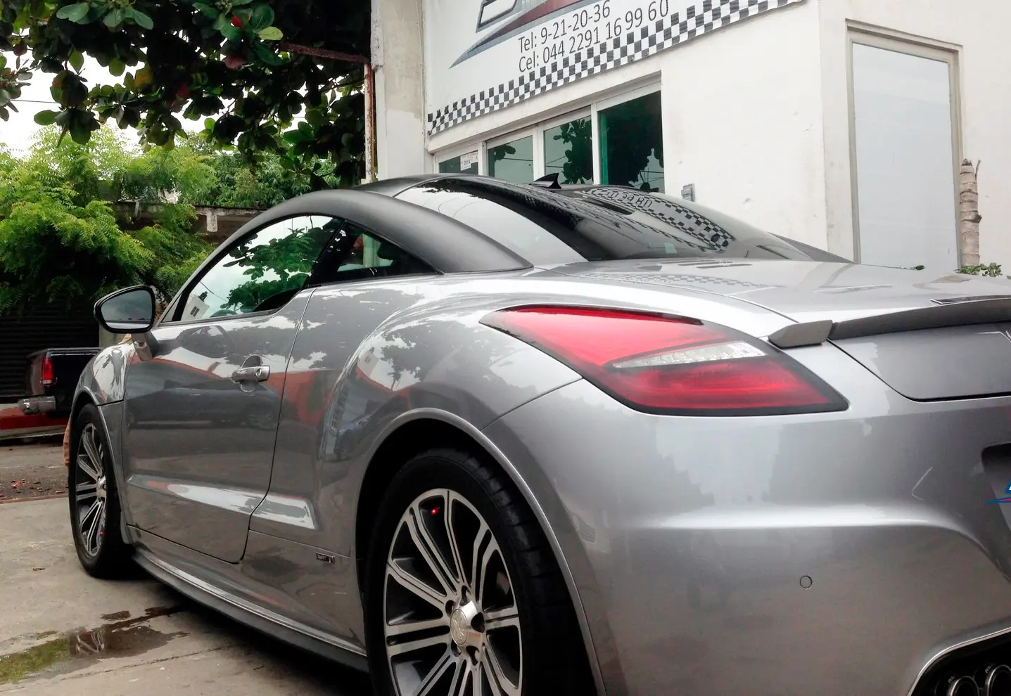 Pintura automotriz y laminación de autos chocados — Taller Sánchez Boca del Río